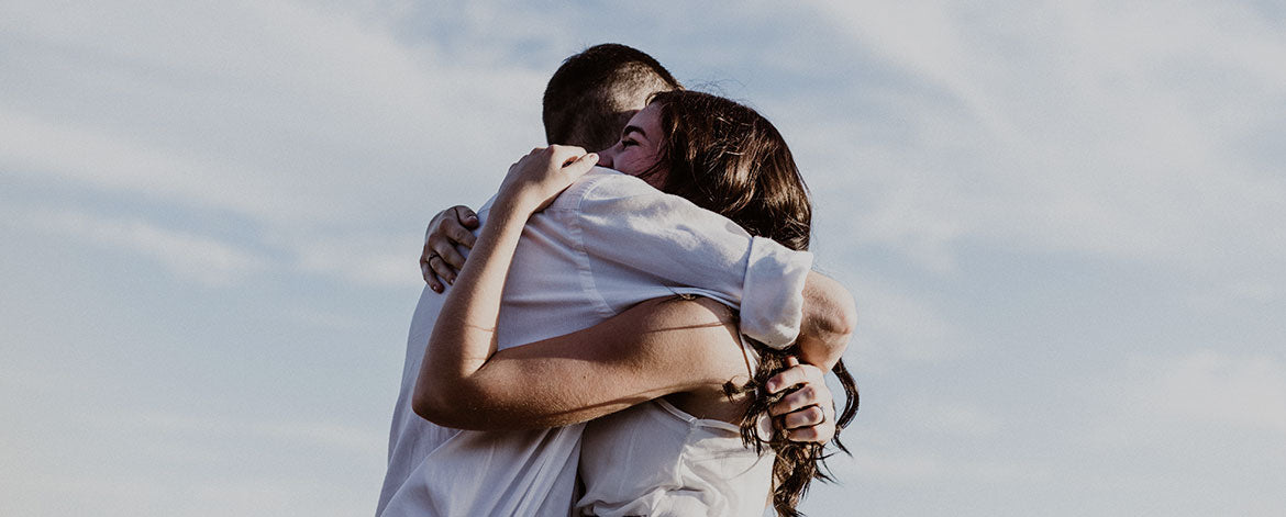 Oxytocin - So wirkt das Kuschelhormon